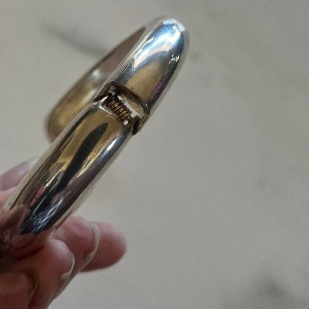 Substantial Silver Hinged Bangle Bracelet - image 6